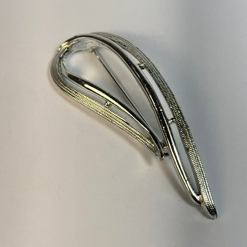 Sarah Coventry Brooch Silver Tone Abstract Open‎ Swirl Pin Vintage